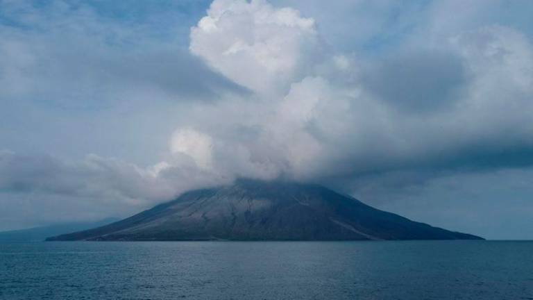 Mount Ruang recent eruptions - AFPpix