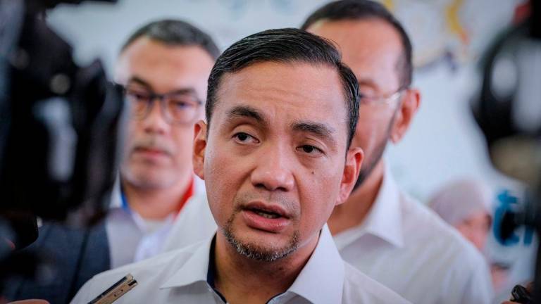 Menteri Besar Johor, Datuk Onn Hafiz Ghazi - fotoBERNAMA