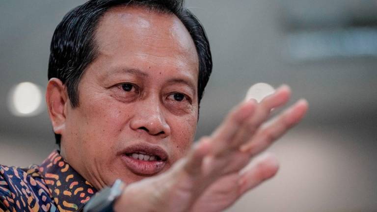 Deputy Works Minister Datuk Seri Ahmad Maslan spoke at a press conference after the Closing Ceremony of the “Project Ideation Experience (PIE 2025)” at Universiti Teknologi Malaysia (UTM) Skudai today. – BERNAMA