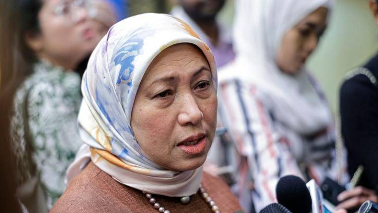 Menteri Pembangunan Wanita, Keluarga dan Masyarakat Datuk Seri Nancy Shukri - fotoBERNAMA