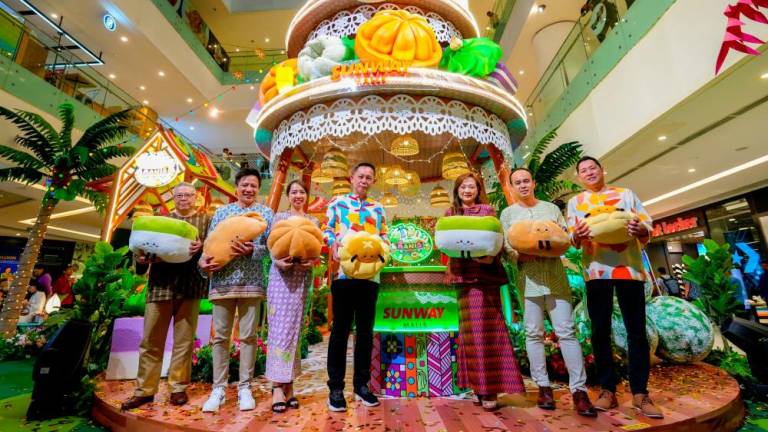 ‘EIDisi Manis’ at Sunway Malls