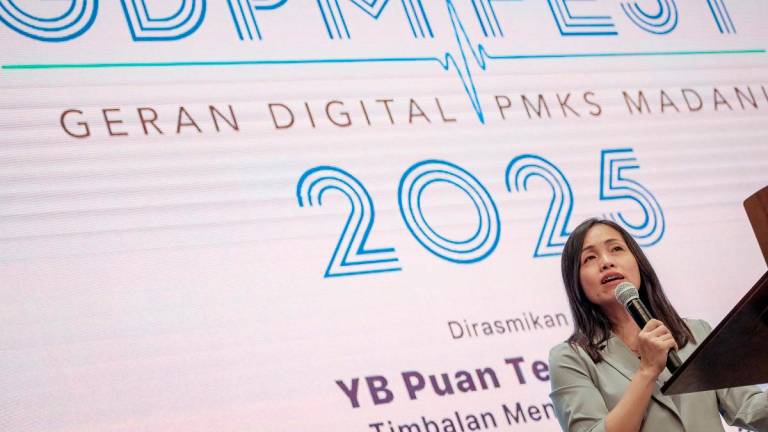 - fotoBERNAMA