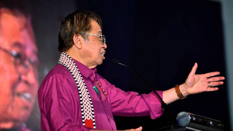 Sarawak Premier Tan Sri Abang Johari Tun Openg delivered a speech at the Opening Ceremony of the Dayak Bidayuh National Association (DBNA) Community Hostel and the 70th Anniversary Celebration of DBNA at the DBNA Headquarters, Jalan Kumpang, Off Jalan Ong Tiang Swee, last night. – BERNAMA