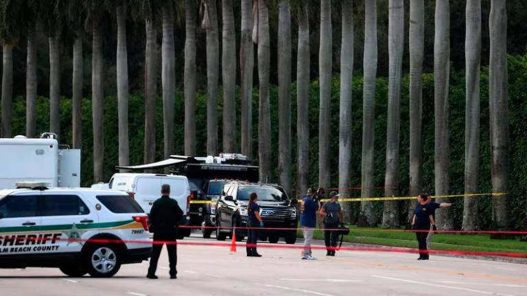 Outside Trump International Golf Course, West Palm Beach - REUTERSpix