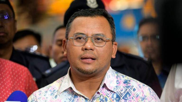 Menteri Besar Datuk Seri Amirudin Shari - BERNAMApix