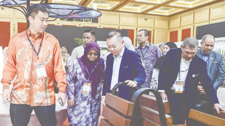 Chan (third from left) visiting the MFFM exhibition hall at the World Trade Centre Kuala Lumpur yesterday. – BERNAMAPIC