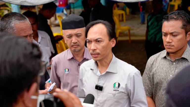 Majlis Agama Islam dan Adat Melayu Terengganu-Official - FACEBOOKpix