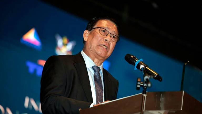Menteri Utiliti Dan Telekomunikasi Sarawak Datuk Seri Julaihi Haji Narawi - fotoBERNAMA