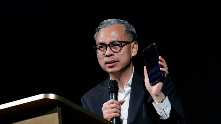 Communications Minister Datuk Fahmi Fadzil - BERNAMApix