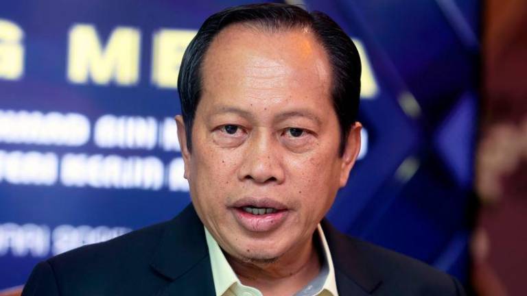 Timbalan Menteri Kerja Raya Datuk Seri Ahmad Maslan - fotoBERNAMA