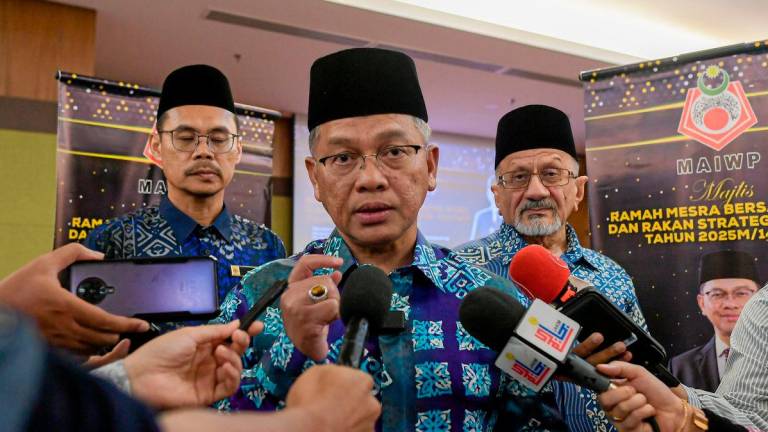 Minister in the Prime Minister’s Department (Religious Affairs) Datuk Dr Mohd Na’im Mokhtar - BERNAMApix