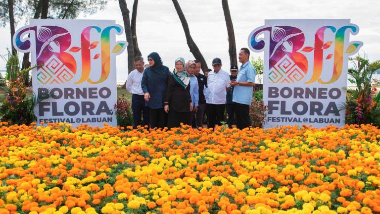 Minister in the Prime Minister’s Department (Federal Territories), Datuk Seri Dr Zaliha Mustafa (third from left), attends the Pre-Launch Ceremony of the Borneo Flora Festival (BFF) Labuan 2025 at the Recreational Park, Labuan International Sea Sports Complex on April 11. - BERNAMA