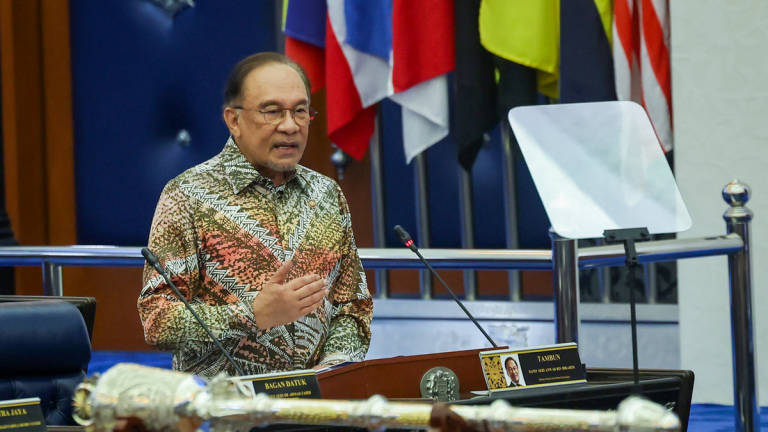 Prime Minister Datuk Seri Anwar Ibrahim tabled the 13th Malaysia Plan (13MP) in the Dewan Rakyat today. – BERNAMA