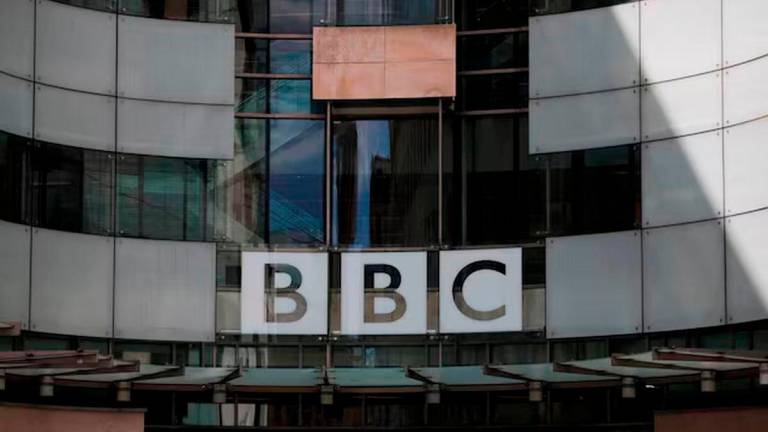 The BBC logo is displayed above the entrance to the BBC headquarters in London, Britain, July 10, 2023. REUTERS/Hollie Adams/File Photo