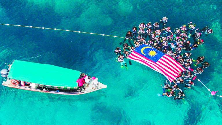 Democratic politics means a system where everyone benefits. – BERNAMAPIX