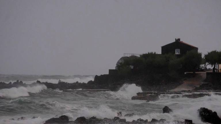 For representational purposes only: A house near the coast during the passage of Post-Tropical Cyclone Gabrielle in Madalena, Pico island in Azores, Portugal September 26, 2025. REUTERS/Lino Borges