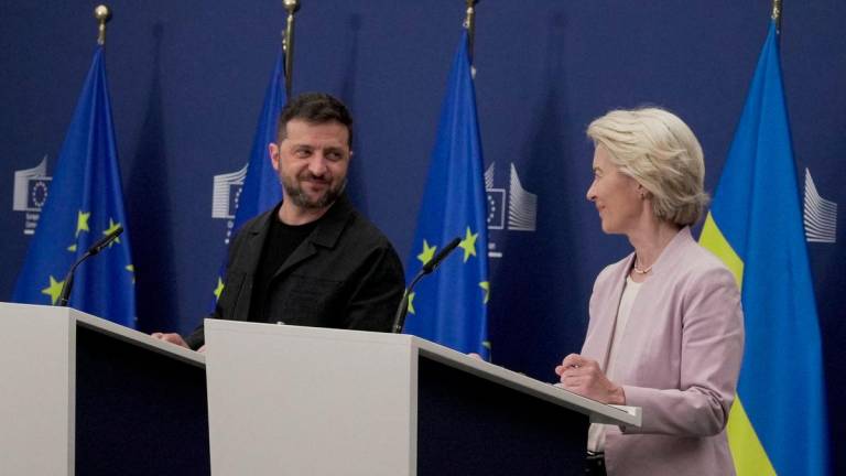 European Commission President Ursula von der Leyen holds a press conference with Ukrainian President Volodymyr Zelenskiy in Brussels, Belgium, before they head to Washington, D.C., with other European leaders to meet with U.S. President Donald Trump, August 17, 2025. REUTERS/Bart Biesemans
