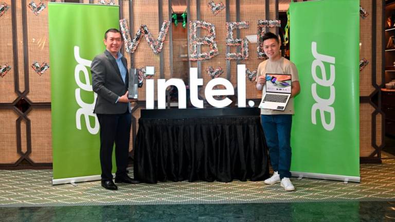 Acer Malaysia general manager of products, sales &amp; marketing Chan Weng Hong (left) and head of consumer notebook &amp; gaming Jeffrey Lai with the new Acer Veriton X2720G and Swift Go 14. – PICS COURTESY OF ACER MALAYSIA