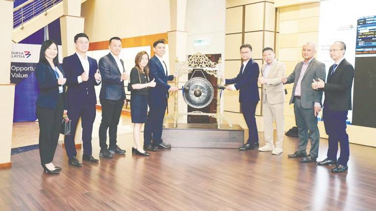 From left: RichTech senior independent non-executive director Koo Woon Kan, independent non-executive directors Yeoh Jie Hu and Tan Yeon Kieng, executive director Agnes Wong Eei Nien, managing director Lee Teik Keong, substantial shareholder Yau Ming Teck; Wong, KAF corporate finance co-head/director Ahmad Fazlee Aziz and corporate finance director Yap Chin Fatt.