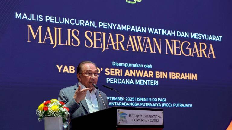 - fotoBERNAMA