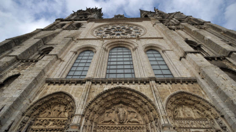 France's 'irresponsible' makeover of medieval Chartres Cathedral shocks