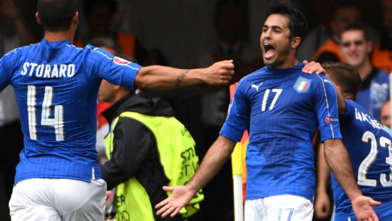 Eder fires pale Azzurri into Euro 2016 last 16