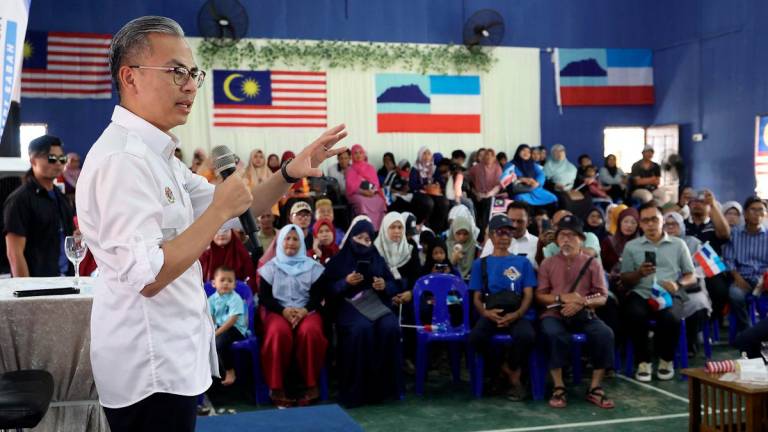 Communications Minister Datuk Fahmi Fadzil. - BERNAMApix