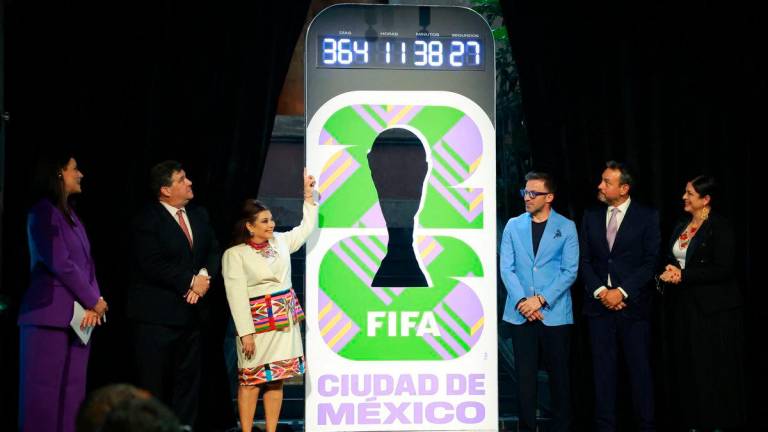 Mexico City Host City Director Felix Aguirre, Mexico City Mayor Clara Brugada, Mexico FIFA Director Jurgen Mainka, Italian former player Alessandro Del Piero and Mexico City’s Secretary of Tourism Alejandra Frausto present the countdown clock during the event REUTERSpix