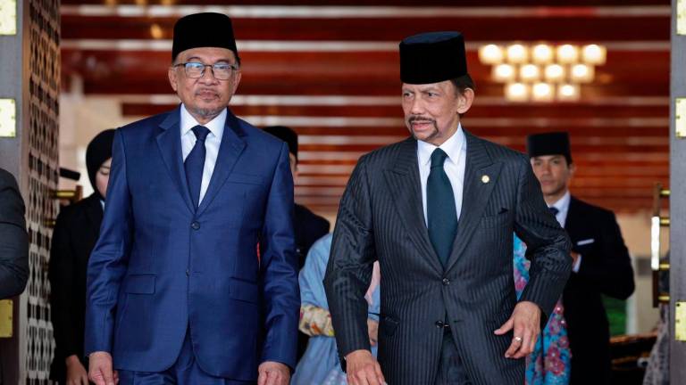 Sultan Brunei zahir penghargaan kepada pasukan perubatan Malaysia
