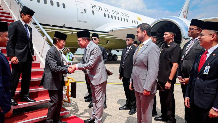 - fotoBERNAMA