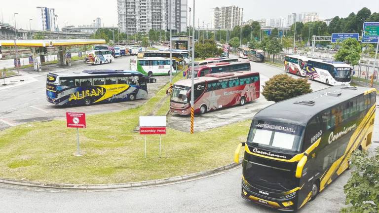 Laili said government support for aspiring drivers would address the shortage while raising standards. – AMIRUL SYAFIQ/THESUN