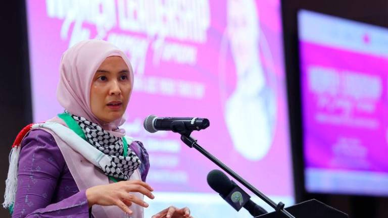 Honorary Advisor to Malaysian Humanitarian Aid and Relief (MAHAR) Nurul Izzah Anwar - BERNAMApix