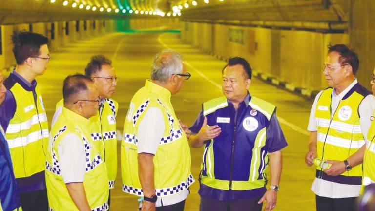 Nanta (second from right) at the launch yesterday. – ADIB RAWI YAHYA/ THESUN