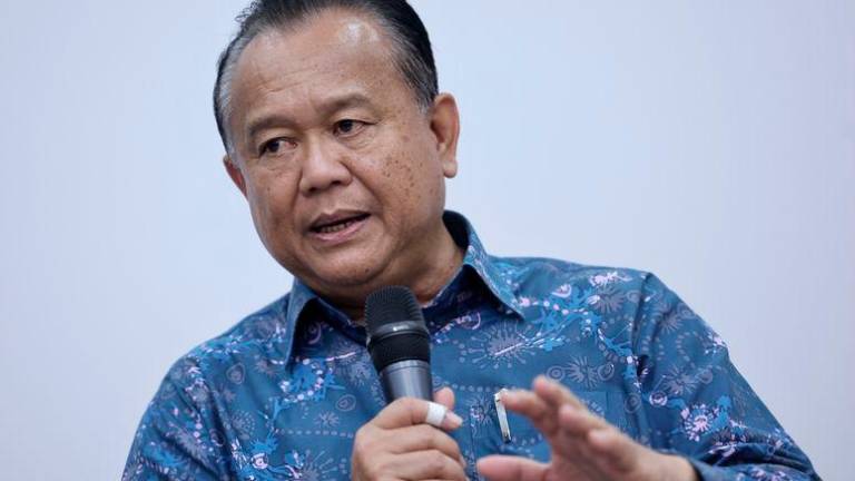 Works Minister Datuk Seri Alexander Nanta Linggi - BERNAMApix