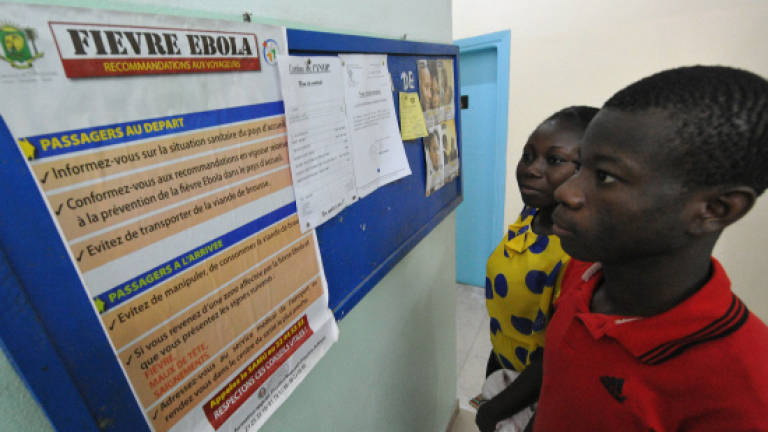 Battle to contain Ebola intensifies with Nigeria seeking volunteers