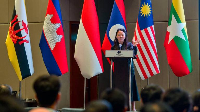Youth and Sports Minister Hannah Yeoh delivers her speech at the Closing Ceremony of the ASEAN COE for Sports Coaching–Coach Developer Programme 2025 held at the hotel today. - BERNAMAPIX