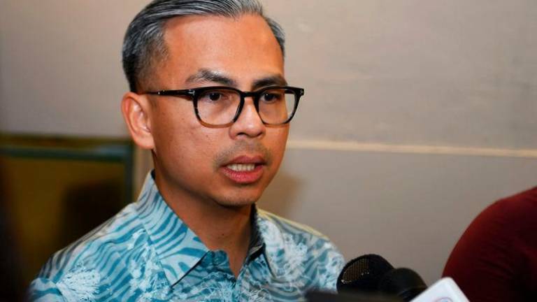 Menteri Komunikasi Fahmi Fadzil - fotoBERNAMA