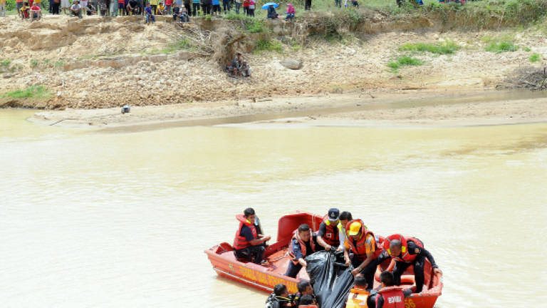 Sungai Muar tragedy: Bodies of five remaining teenagers found