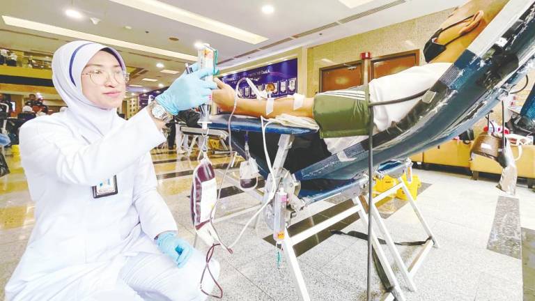 Bahariah said receiving the wrong blood type could cause antigen-antibody reaction, leading to multi-organ failure and death.. – ADIB RAWI YAHYA/THESUN