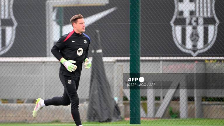 Barcelona’s German goalkeeper #01 Marc-Andre Ter Stegen. - Josep LAGO / AFP