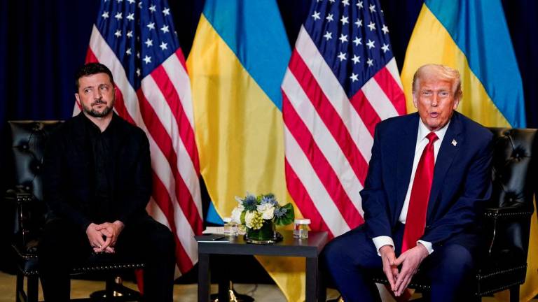 U.S. President Donald Trump meets with Ukrainian President Volodymyr Zelenskiy during the 80th United Nations General Assembly, in New York City, New York, U.S., September 23, 2025. - REUTERSPIX