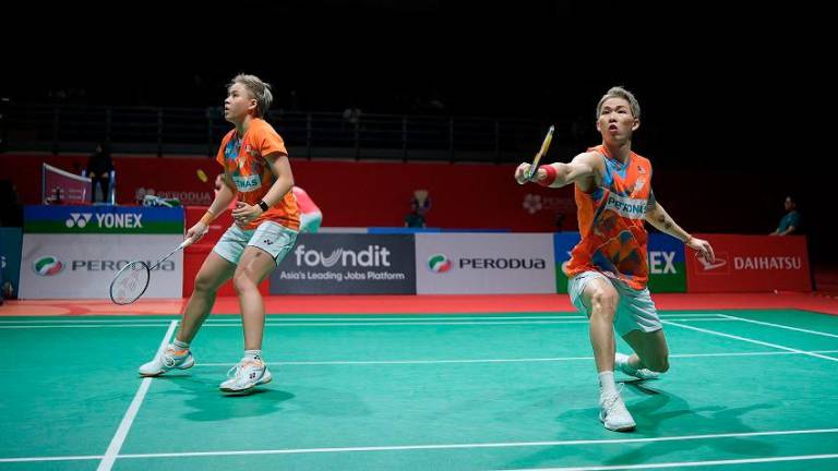 The enthusiastic audience boosted the national athletes’ morale, with Toh Ee Wei and Chen Tang Jie feeling motivated by the strong fan support to improve on last year’s first-round exit after their victory over Thailand