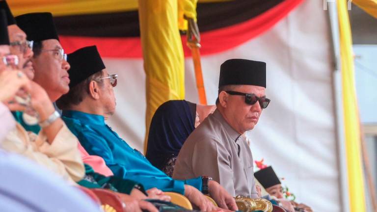 Timbalan Perdana Menteri Datuk Seri Fadillah Yusof di program Kembara Segulai Sejalai Belia Sarawak 2025. - Fadillah Yusof / Facebook