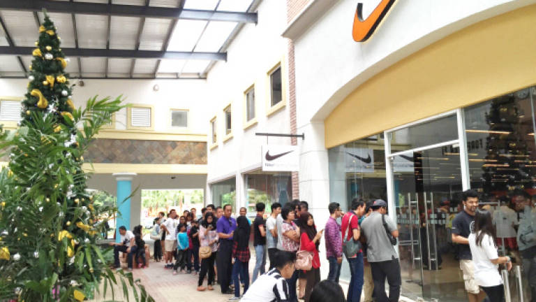 Melaka premium outlet outlet nike