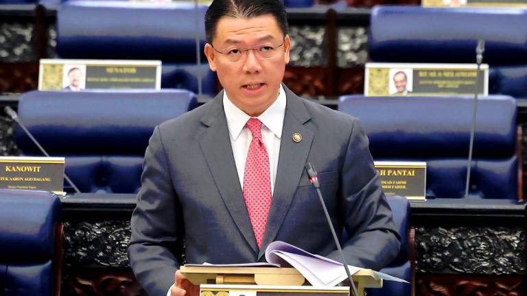 Nga Kor Ming - FotoBernama