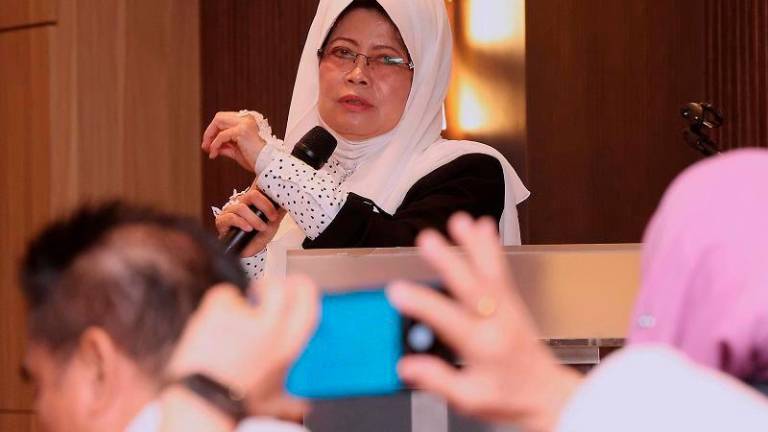 Sarawak Women, Childhood and Community Wellbeing Development Minister, Datuk Seri Fatimah Abdullah. - BERNAMApix