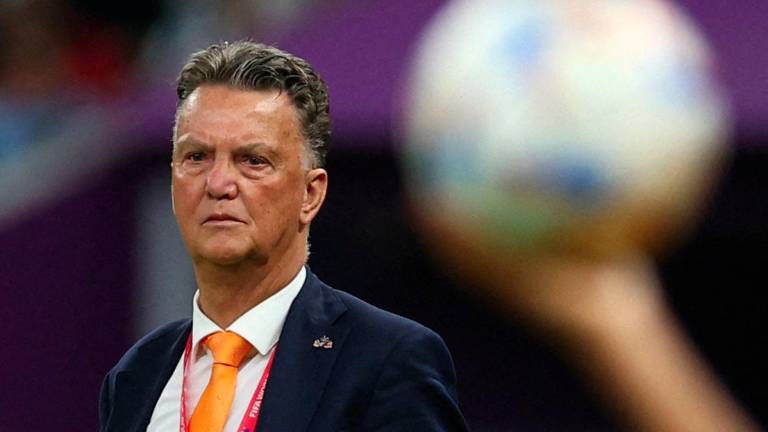 Football - FIFA World Cup Qatar 2022 - Quarter Final - Netherlands v Argentina - Lusail Stadium, Lusail, Qatar - December 9, 2022Netherlands coach Louis van Gaal - REUTERSPIX