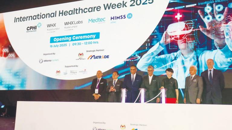 Tengku Zafrul launching International Healthcare Week 2025 at Malaysia International Trade and Exhibition Centre in Kuala Lumpur today. – ADIB RAWI YAHYA/THESUN