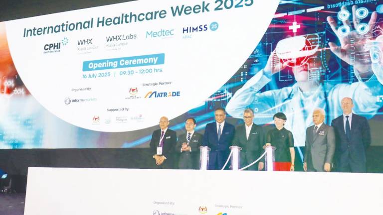 Investment, Trade and Industry Minister Tengku Datuk Seri Zafrul Abdul Aziz (centre) opening International Healthcare Week 2025 at the Malaysia International Trade and Exhibition Centre in Kuala Lumpur on Wednesday. The event reflects a unified effort to position Malaysia as a regional leader in healthcare trade.