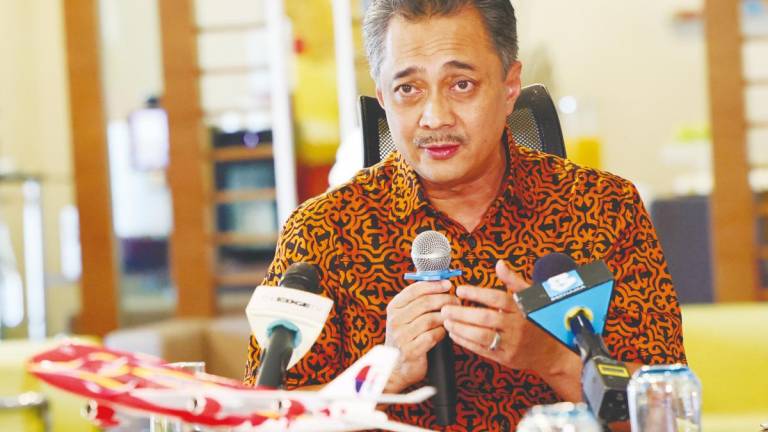 Mohd Izani speaking at a media briefing on MAHB’s strategic directiontoday. He says MAHB’s transformation is anchored on three pillars - service excellence, growth and capacity enhancement. – Bernamapic